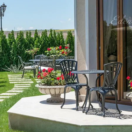 Eden Park Luxury Slăntjev Brjag