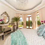 Eden Park Luxury Villa