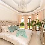 Eden Park Luxury *