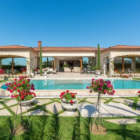 Vila Eden Park Luxury *