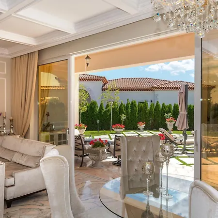 Eden Park Luxury Βίλα *