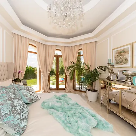 Eden Park Luxury Vila Sluneční pobřeží