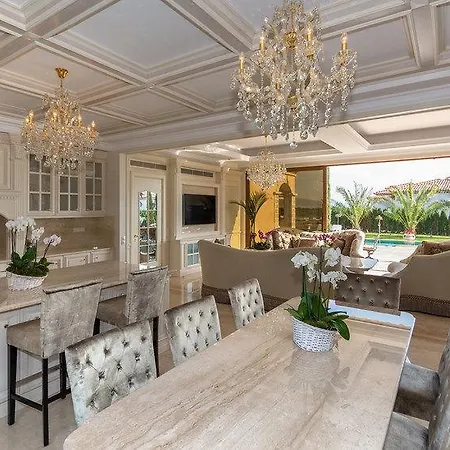 Eden Park Luxury Sluneční pobřeží