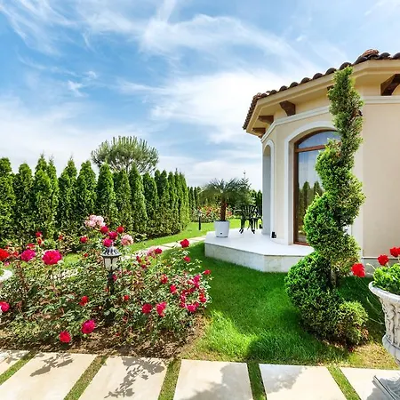 Eden Park Luxury *