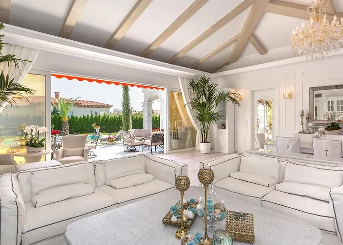 Eden Park Luxury Sunny Beach