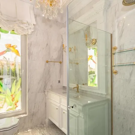 빌라 Eden Park Luxury *