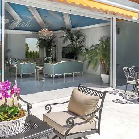 빌라 Eden Park Luxury *