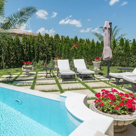 빌라 Eden Park Luxury