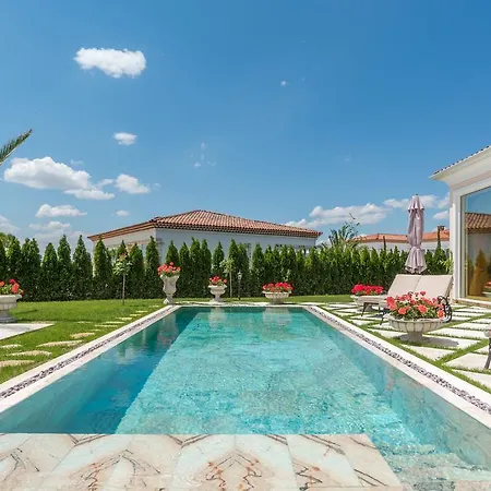 빌라 Eden Park Luxury