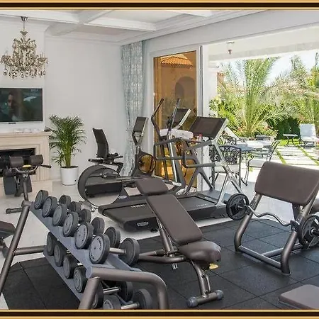 빌라 Eden Park Luxury