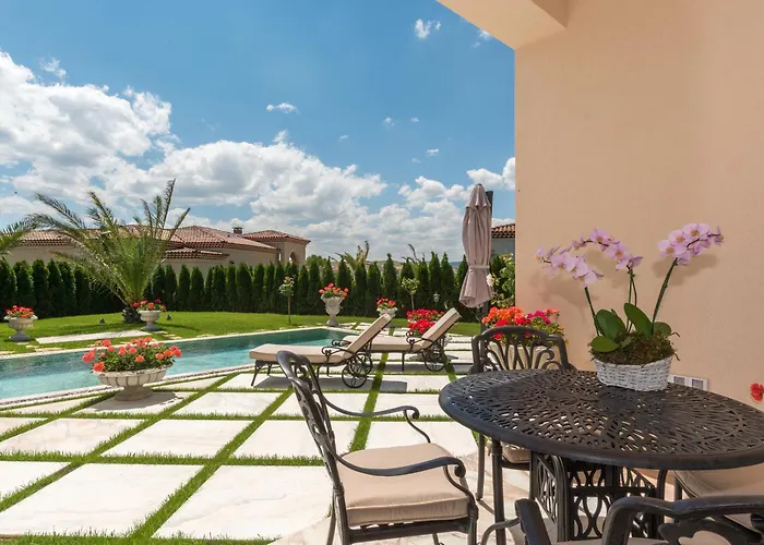 Eden Park Luxury Sunny Beach